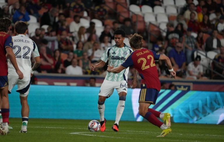 REVOLUTION NUEVAMENTE NO PUDO ANTE REAL SALT LAKE Y CAYÓ 3-0 EN UTAH