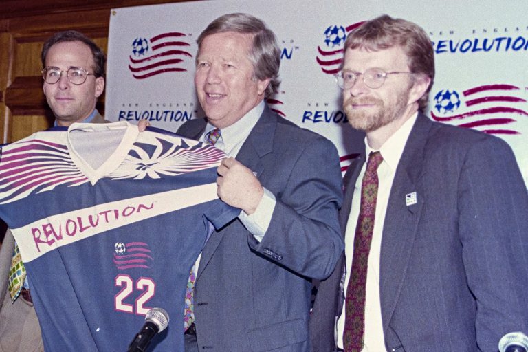 LOS REVS Y LA MLS CUP: UNA HISTORIA DE AMOR NO CORRESPONDIDO.