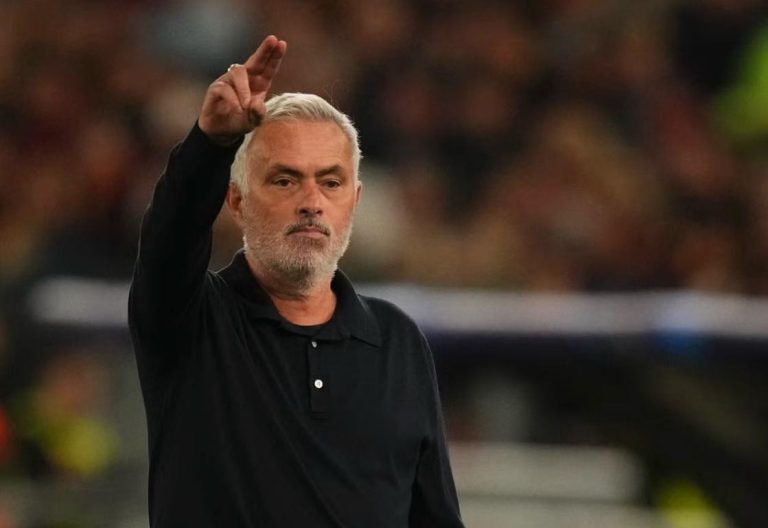 Mourinho encontró las grietas: el Barça esperaba una fiesta y Mbappé le apagó la música